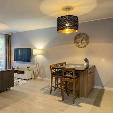 Przytulne Sun Seasons 24 Z Pieknym Widokiem W Szklarskiej Porebie By Renters شكلارسكا بوريبا