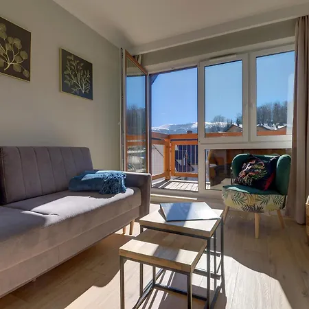 Przytulne Sun Seasons 24 Z Pieknym Widokiem W Szklarskiej Porebie By Renters *