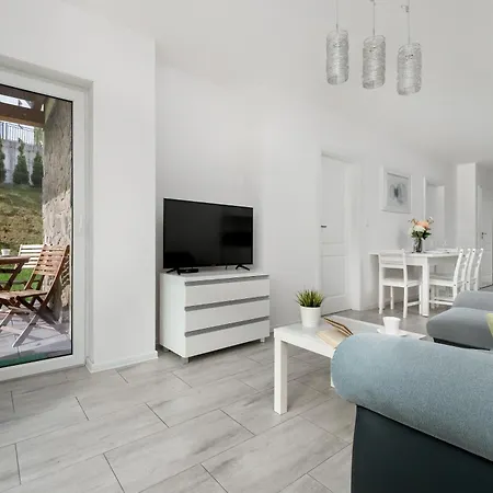 Przytulne Sun Seasons 24 Z Pieknym Widokiem W Szklarskiej Porebie By Renters Daire *